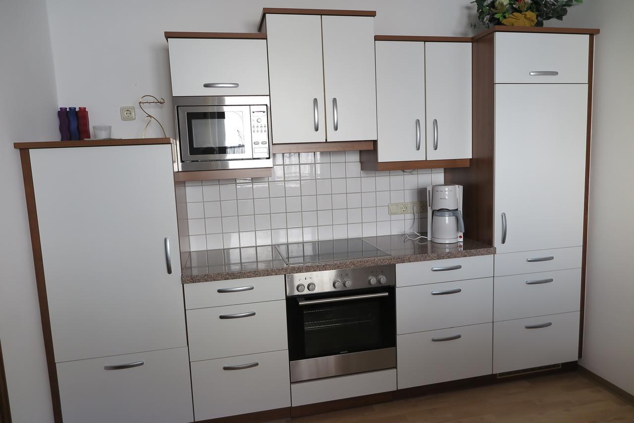 Haus Enzian Lägenhet Sankt Johann im Pongau Rum bild